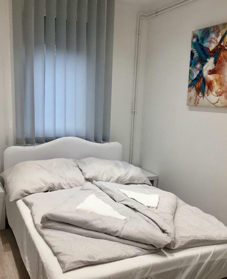 Zsuzsi Apartman Siofok Exterior photo